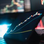 Алгоритмическая торговля и торговые роботы для финансовых рынков trading-221.jpg